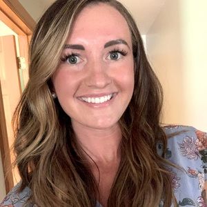 Meet your Posher, Michaela